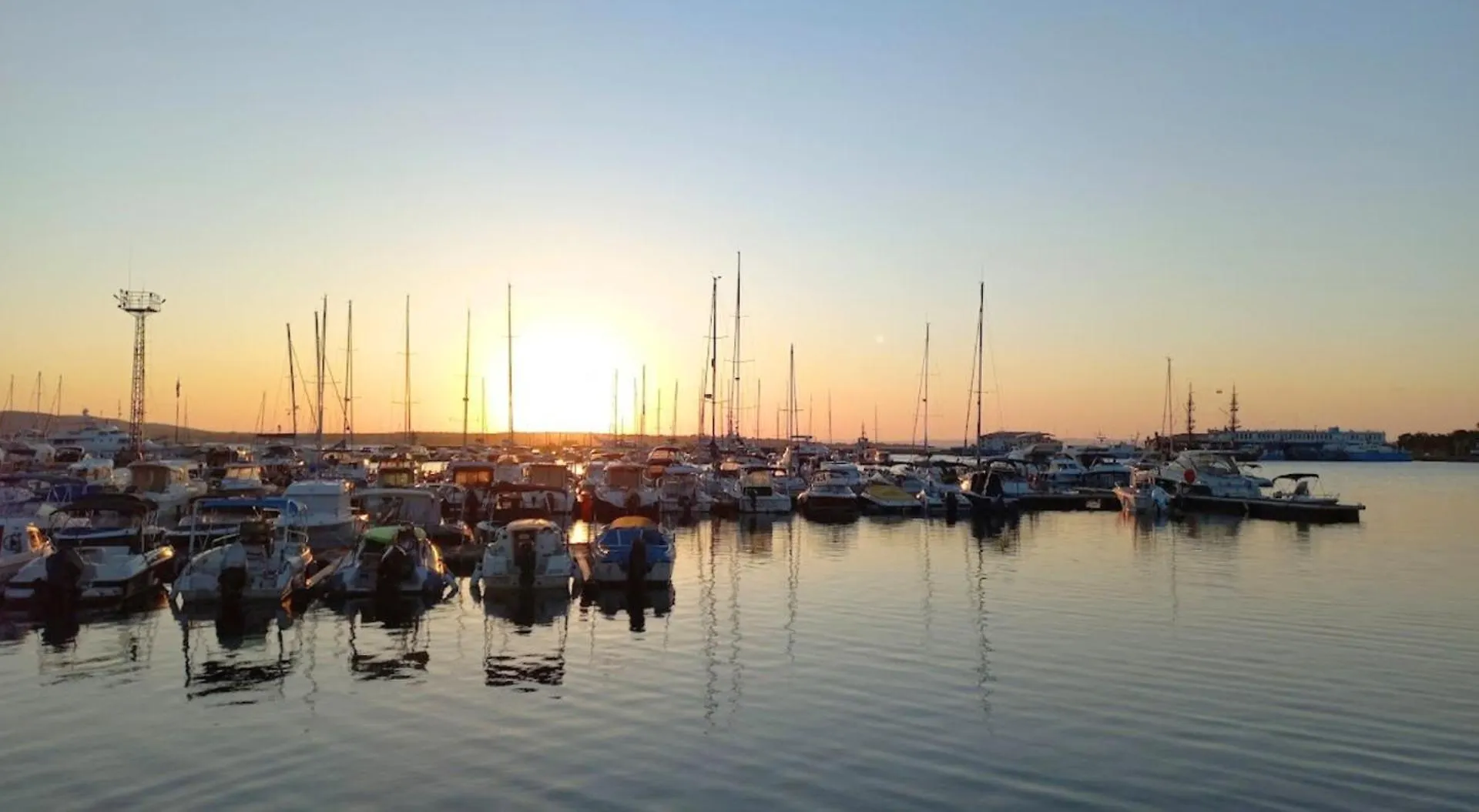 Marina Dream Studio At Santa Marina, Sozopol